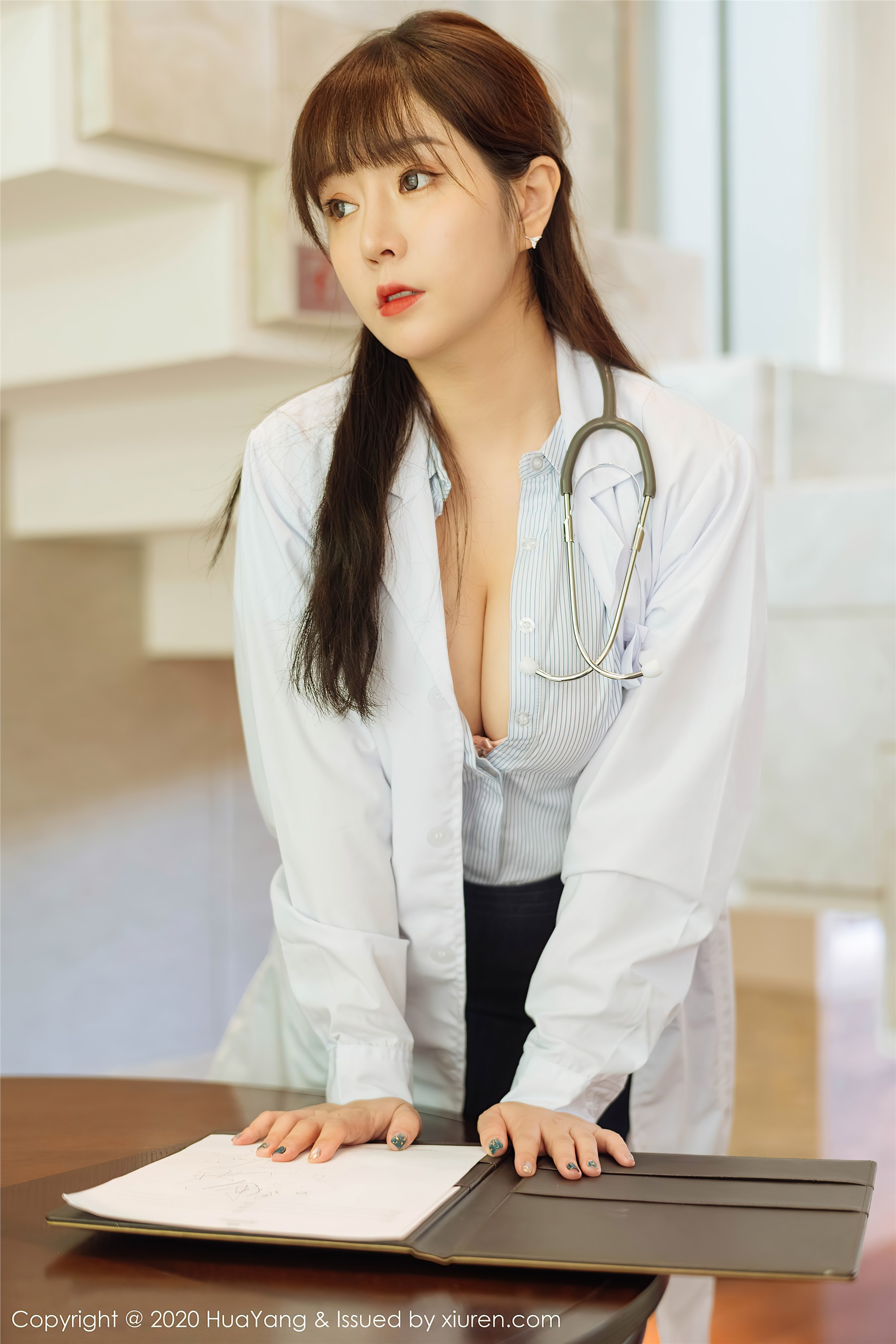 HuaYang花漾 2020.12.04 Vol.334 王雨纯